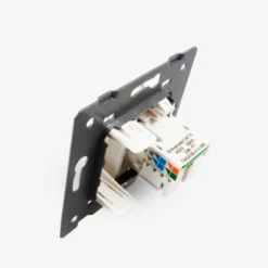 Conector Red RJ45 negro para mecanismo de empotrar LIVOLO