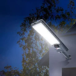 Farola LED Solar BASIC 100W, 3,7V / 2400mAH