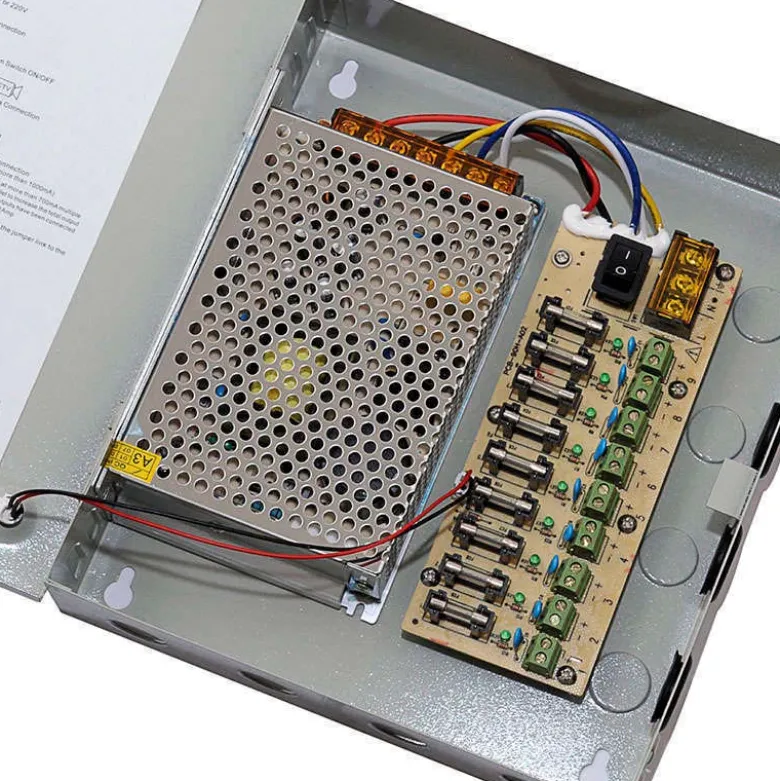 Fuente de alimentación DC12V/60W/5A BOX 9 puertos