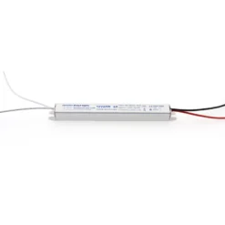 Fuente de alimentación DC12V/24W/2A Slim