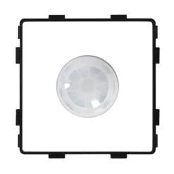 Interruptor Detector de Movimiento IR KOOB frontal PC blanco