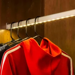 LOCKER KIT barra con luz Led de 90cm para armarios